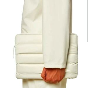 NWT RAINS 13” Quilted Puffer Laptop Cover in Fossil SOLD OUT